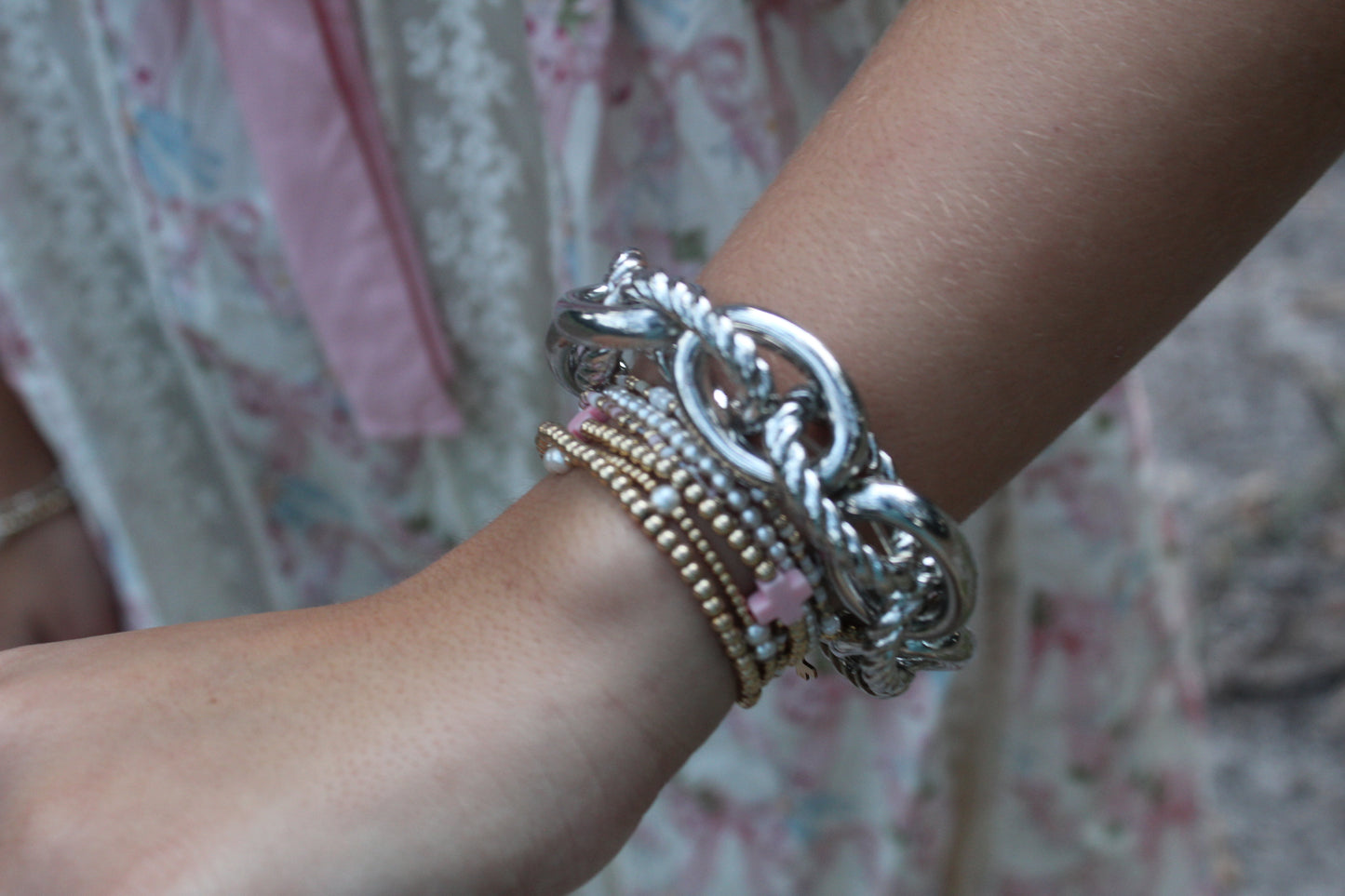 Sliver link bracelet