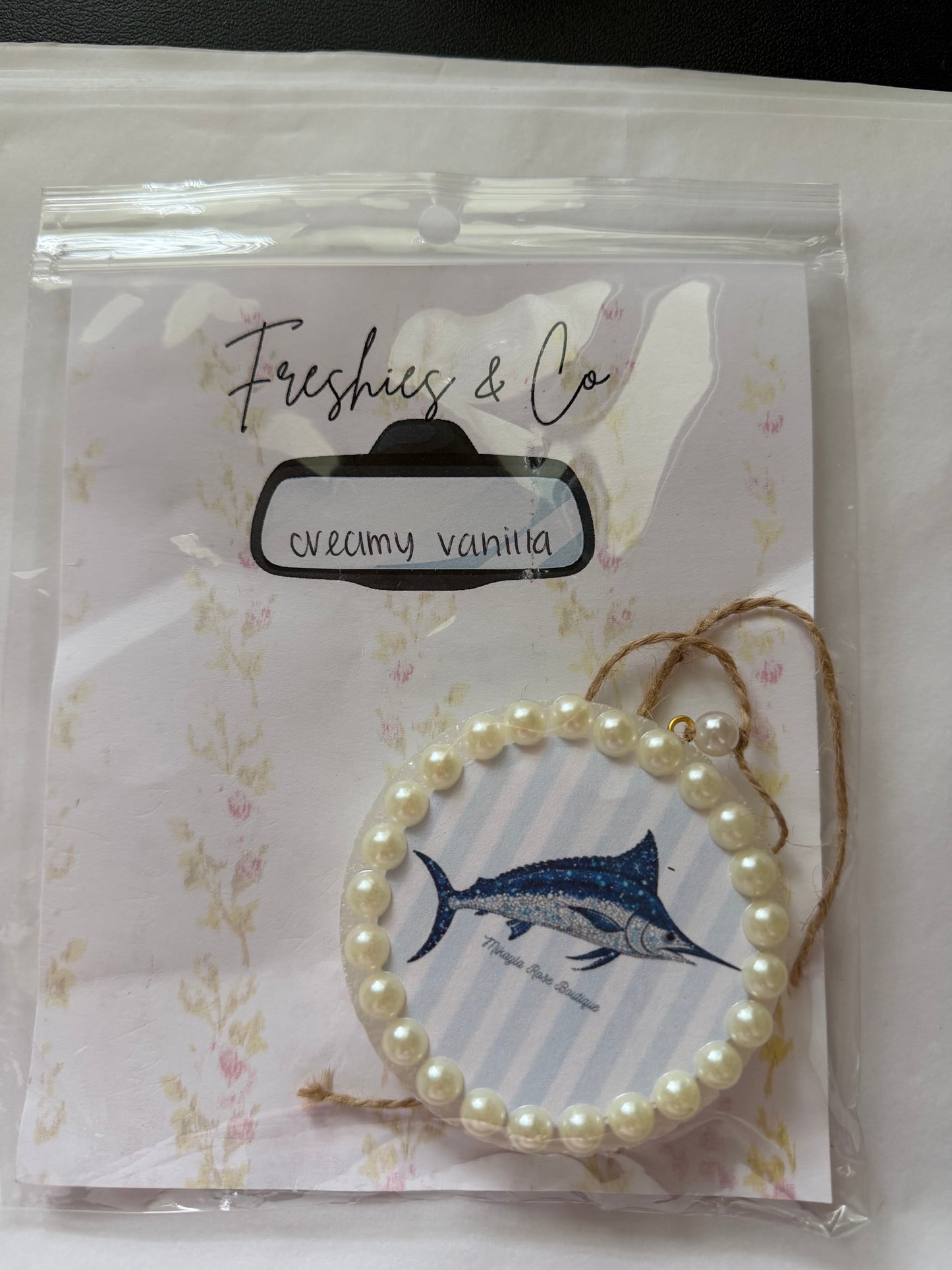 Creamy Vanilla Blue Marlin Freshie