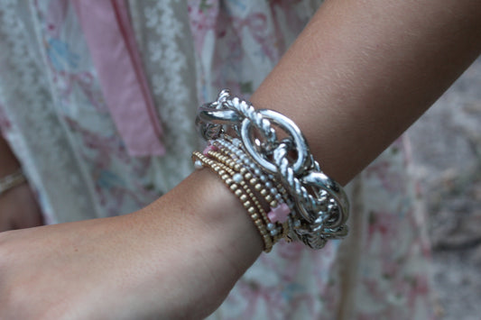 Sliver link bracelet