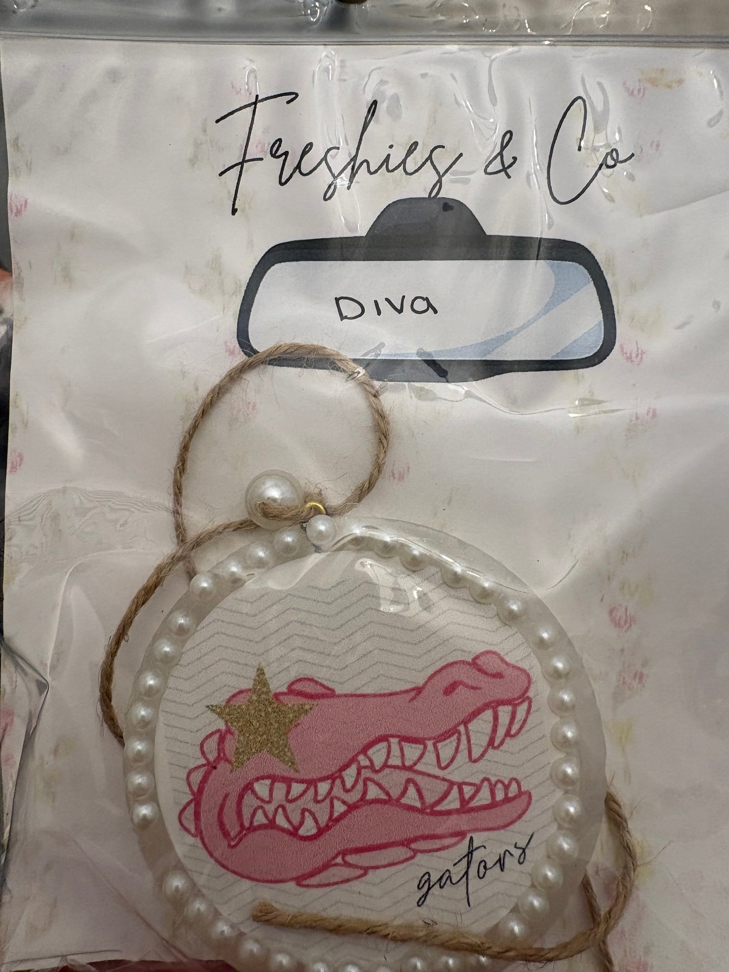 Diva Gators Freshie