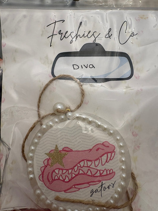 Diva Gators Freshie